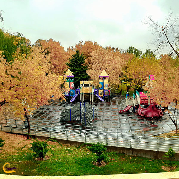 زمین بازی کودک پارک ملت در تهران