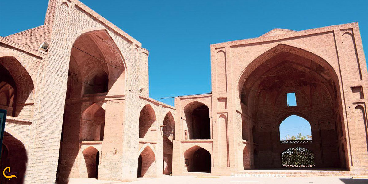 ایوان جنوبی مسجد جامع اردستان