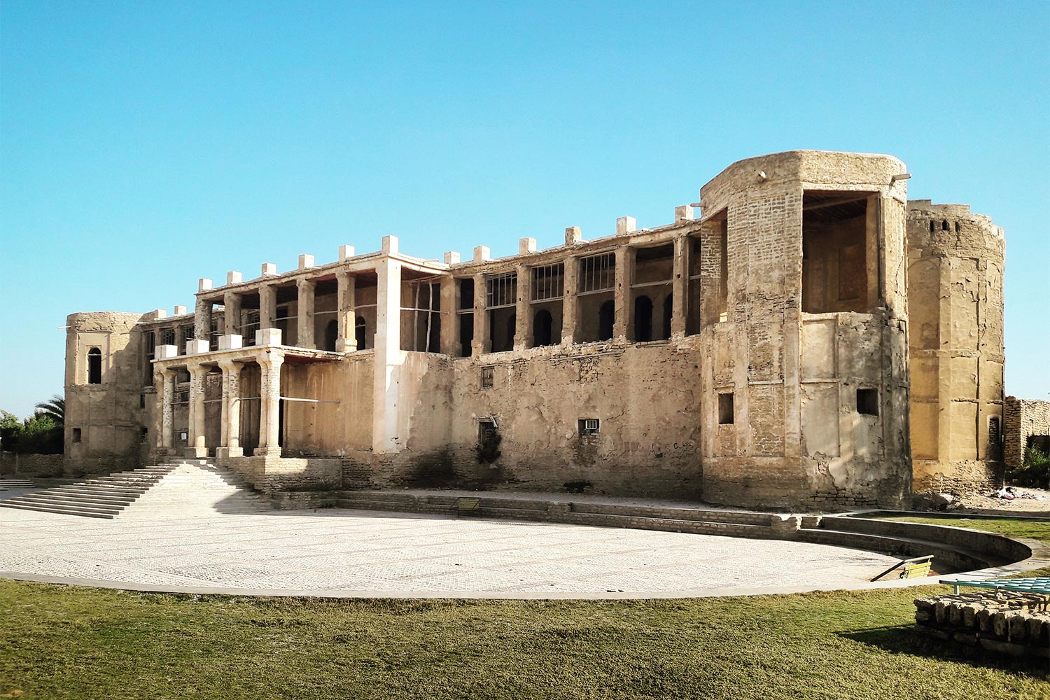 عمارت ملک بوشهر | همتای بوشهری کاخ ورسای