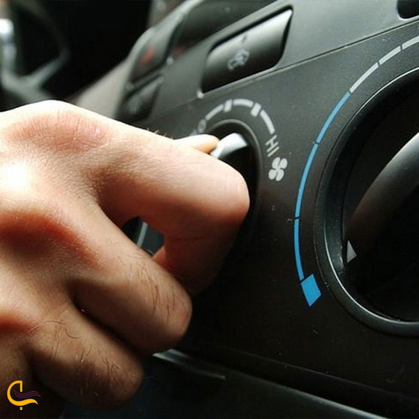 امکان کنترل تهویه و دمای هوای داخل خودرو 