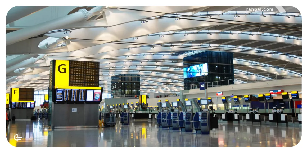 دسترسی آسان به فرودگاه