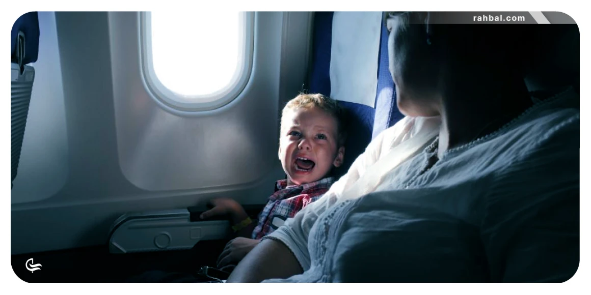 درباره سفر هوایی با کودکتان صحبت کنید