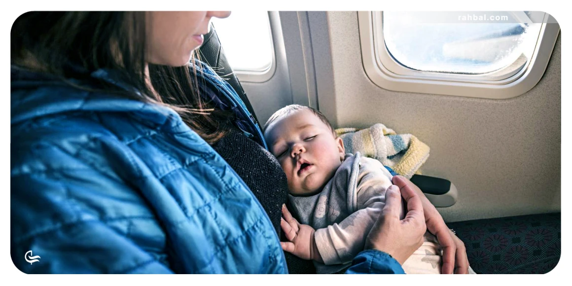 چه وسایلی برای نوزاد به همراه داشته باشیم؟