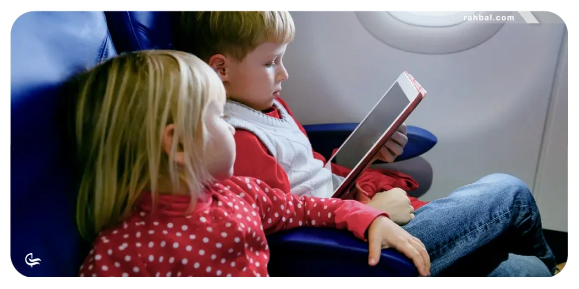 با گریه نوزادان در هواپیما چه کنیم؟