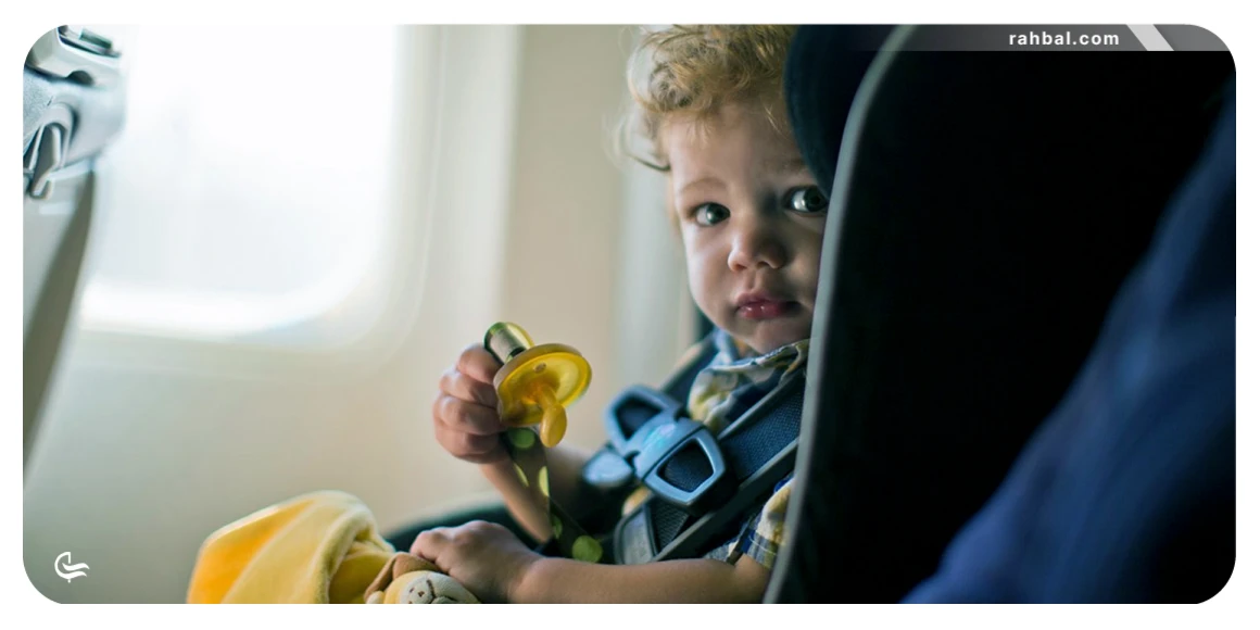 خوراکی و تنقلات محبوبش را به همراه داشته باشید