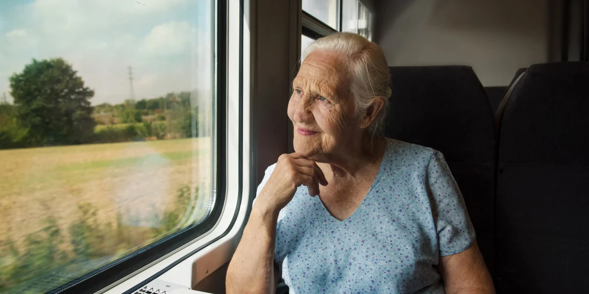 نکات سفر افراد مسن با قطار