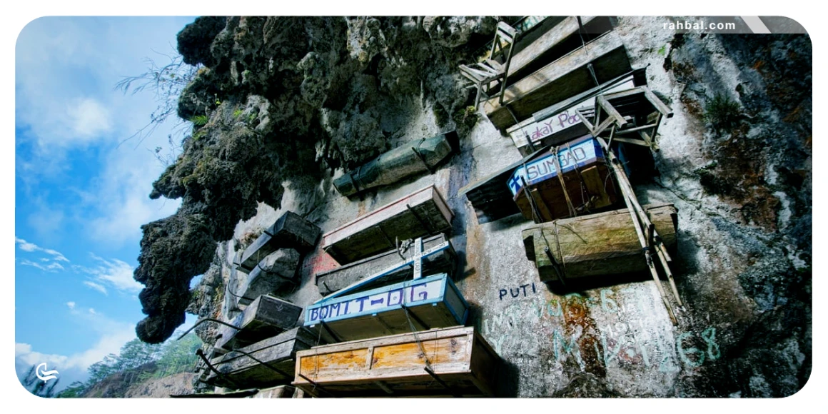 تصویری از تابوت‌های آویخته در فیلیپین
