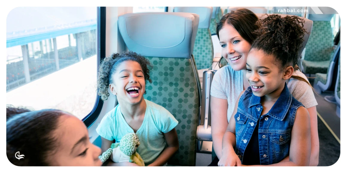 خدمات رفاهی قطار برای کودکان و خانواده آنها
