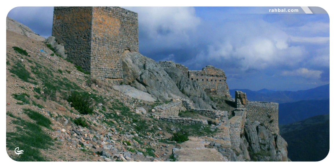 عکس قلعه بابک