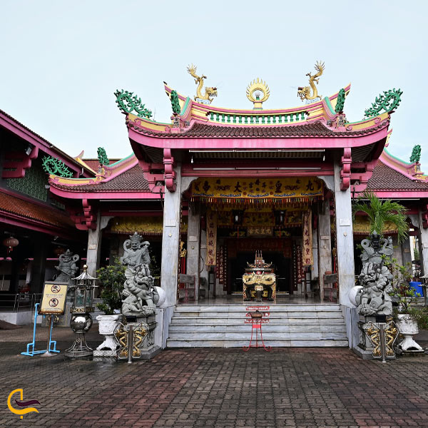 معبد جوی توی در پوکت