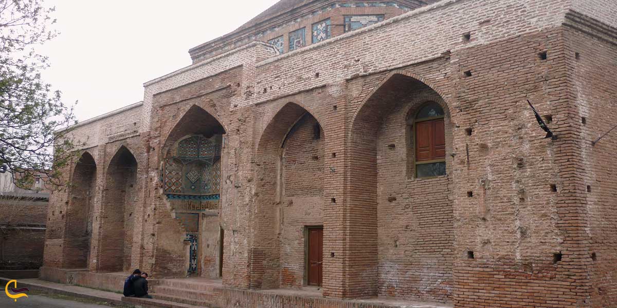 مقبره مشهد میر بزرگ