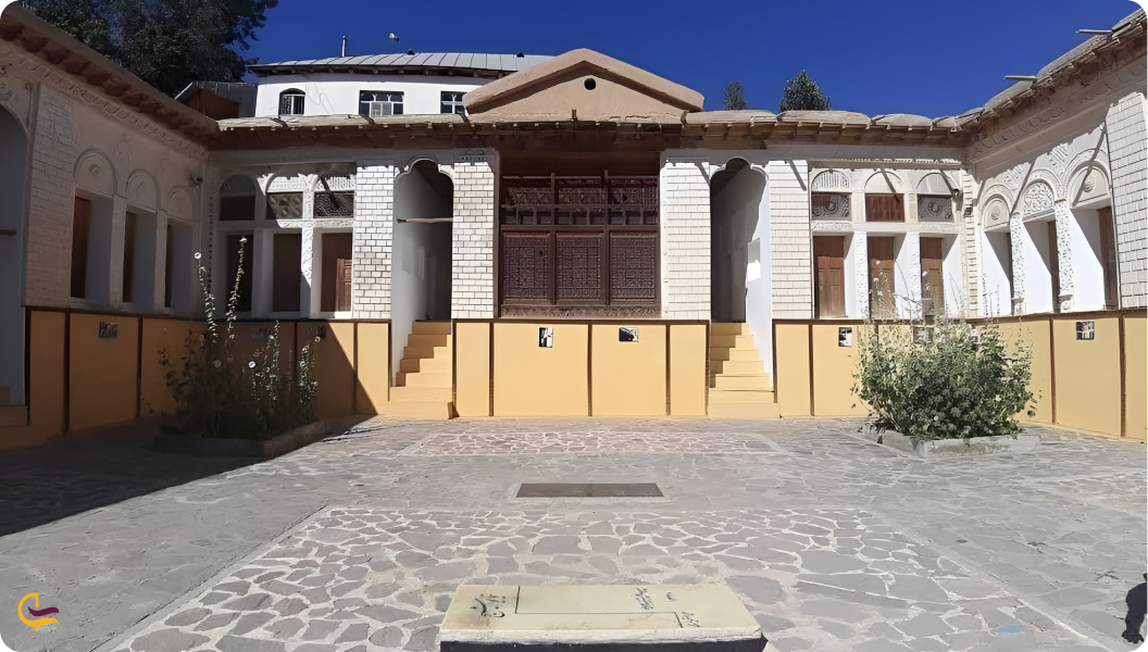 خانه نیما یوشیج