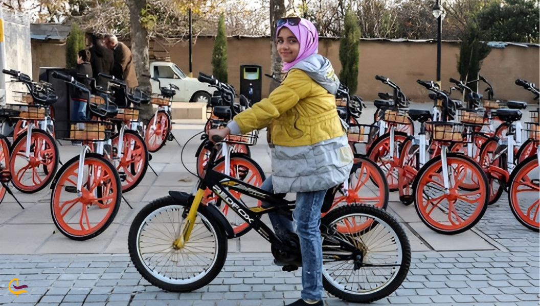 دوچرخه سواری در شیراز