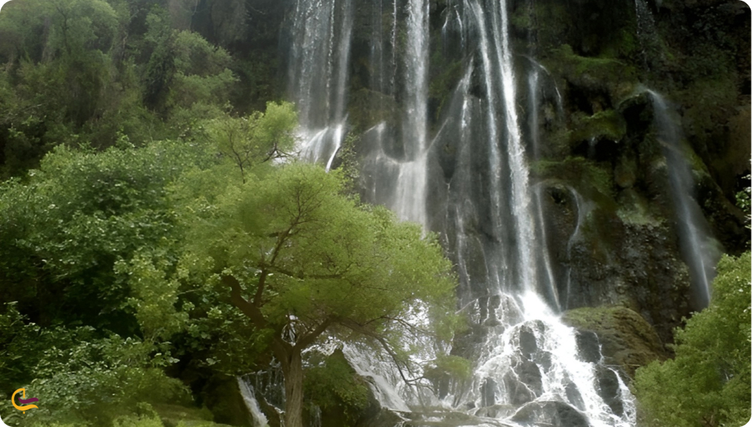 آبشار سواسره نور