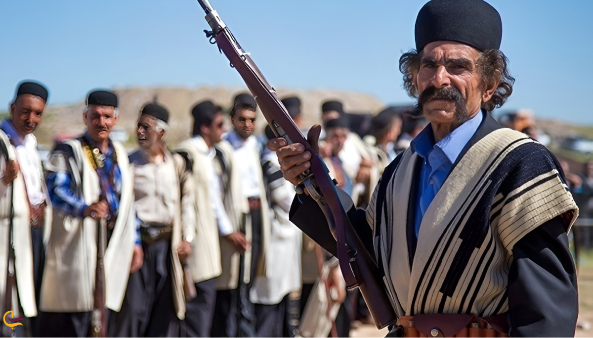 لباس محلی مردان بختیاری