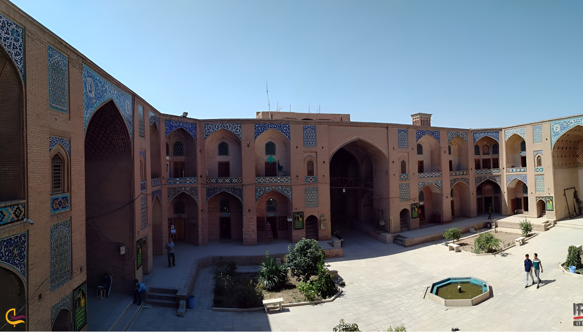 مسجد مجموعه گنجعلی خان کرمان