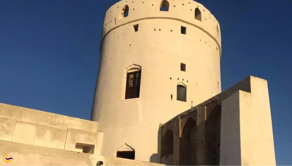 قلعه بردستان از جاهای دیدنی اطراف بوشهر